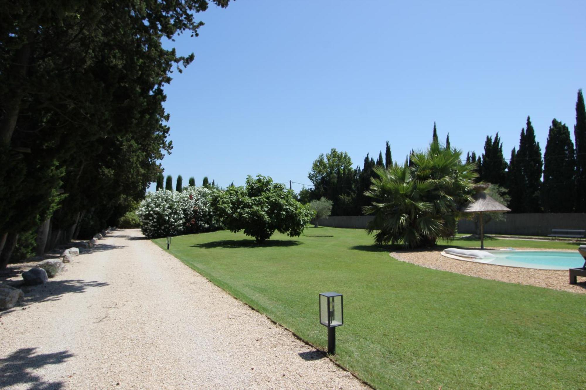 Mas Paloma Bed & Breakfast Rognonas Exterior foto