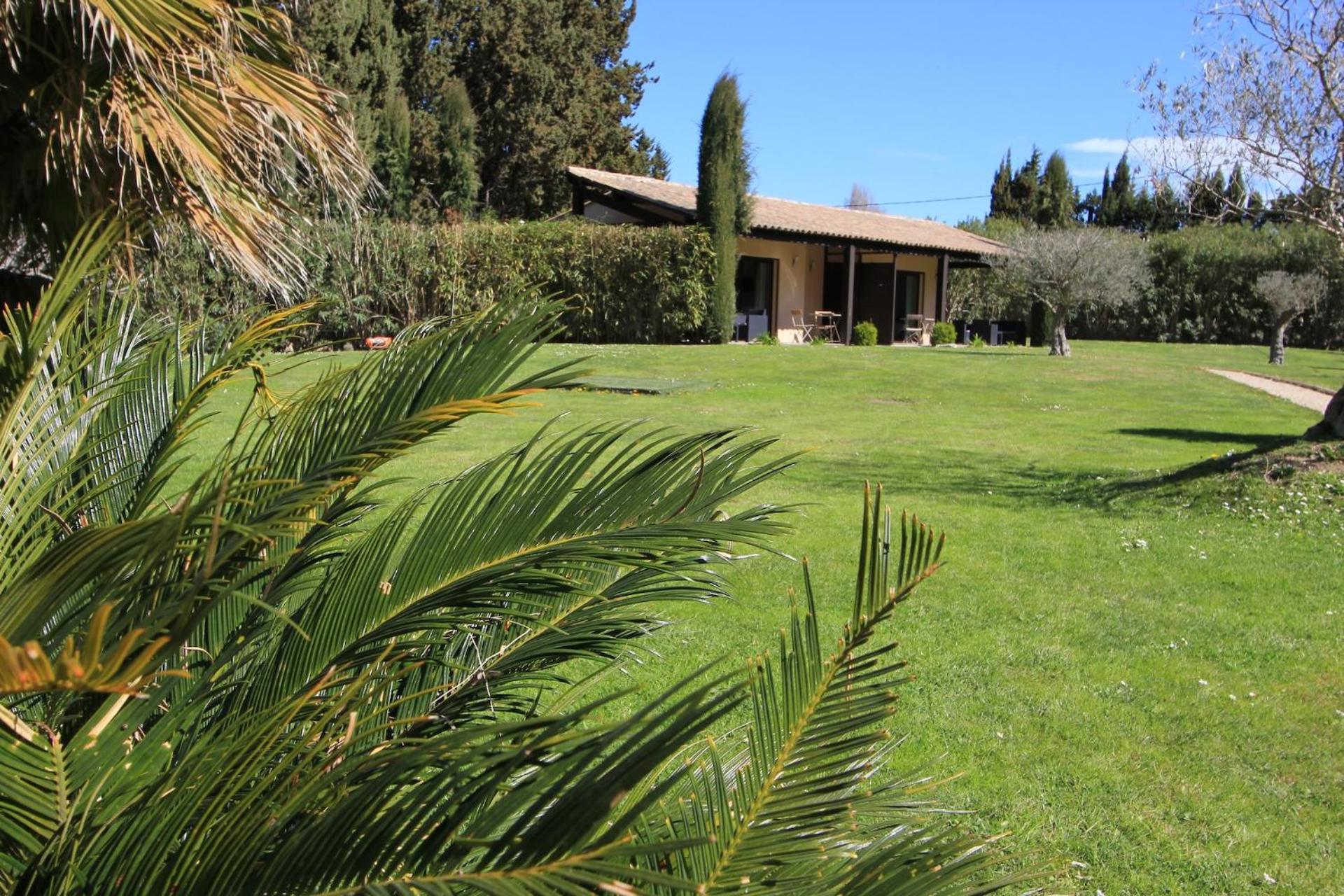 Mas Paloma Bed & Breakfast Rognonas Exterior foto